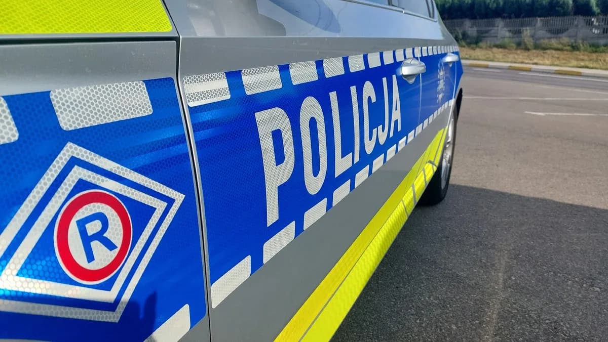Policja, radiowóz, wypadek