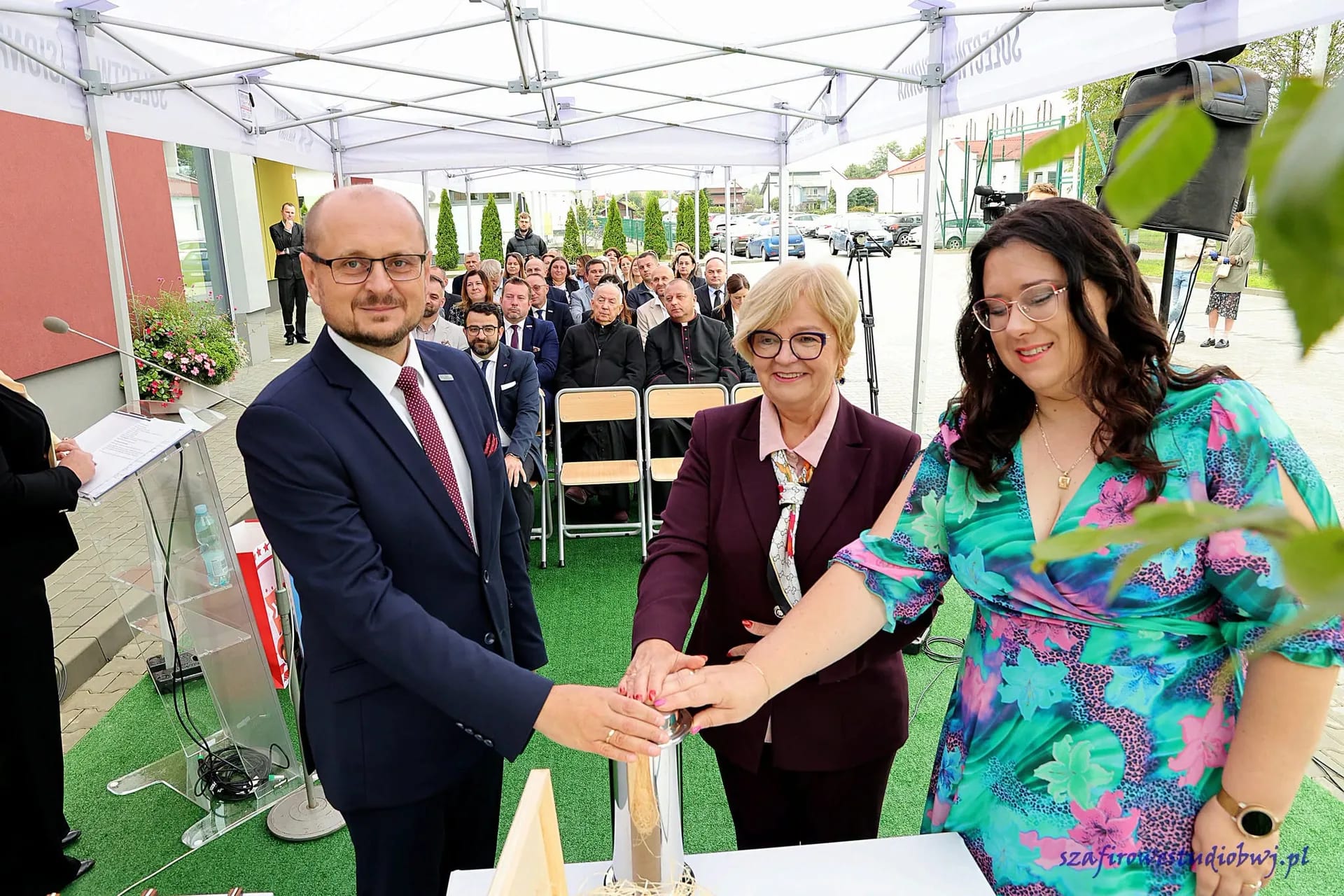 Sławomir Porada i Teresa Kubas-Hul na otwarciu żłobka w Jasionce