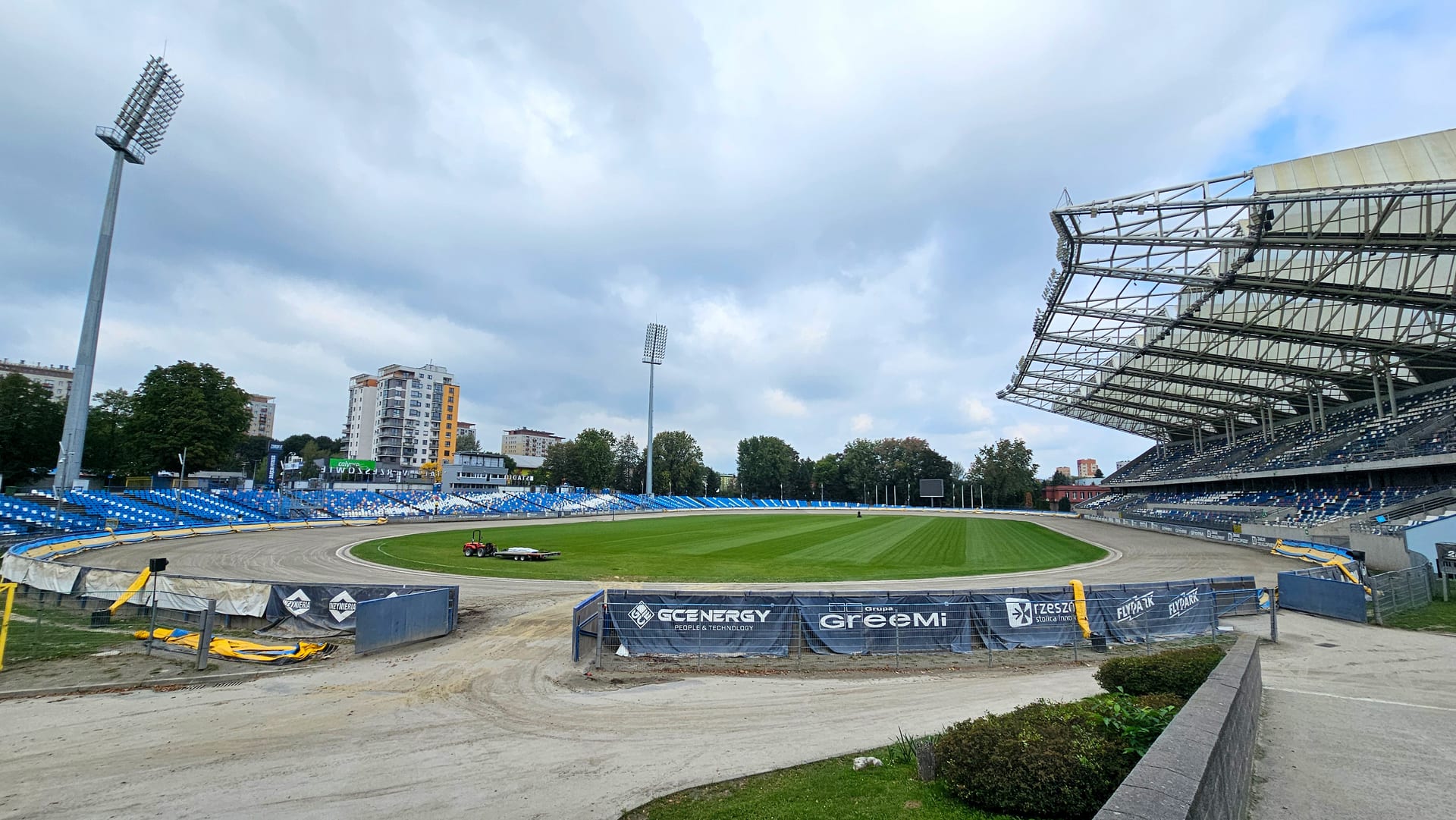 Stal Rzeszów Stadion