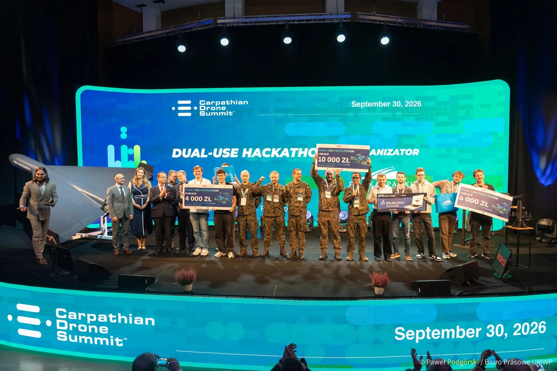 zwycięzcy hackathonu