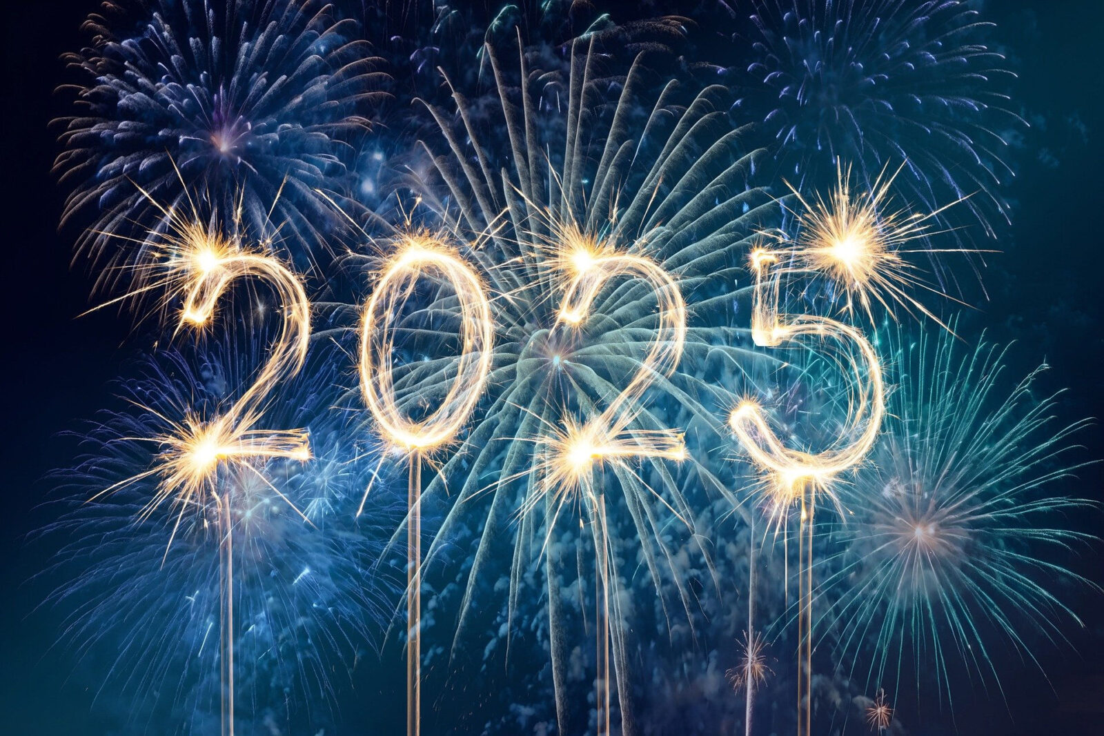 Fajerwerki witające 2025 rok