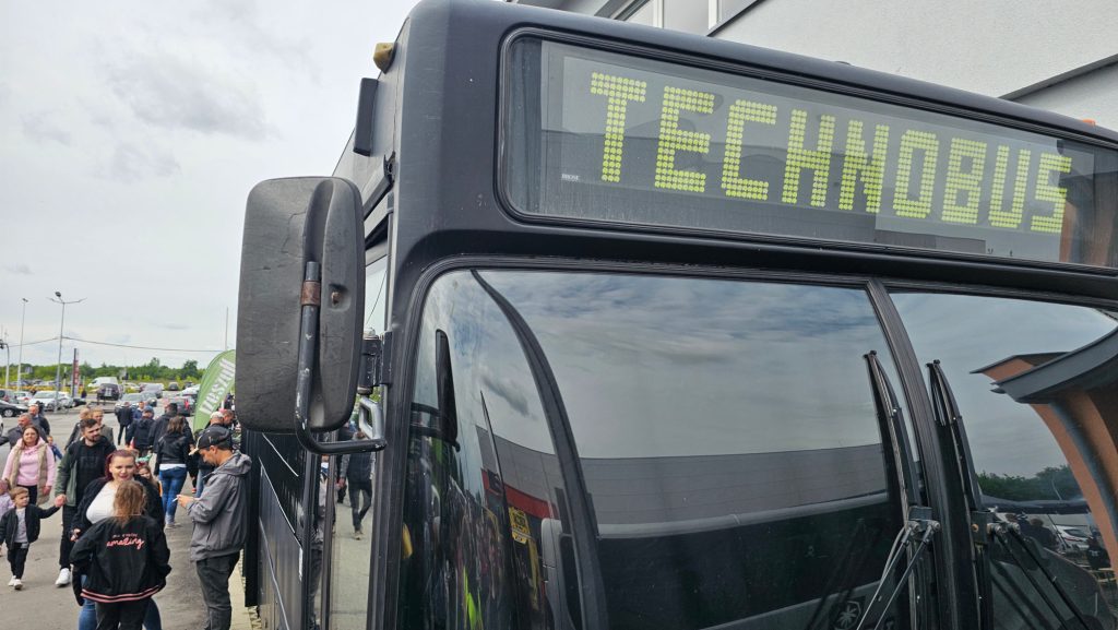 Technobus czeka na imprezowiczów