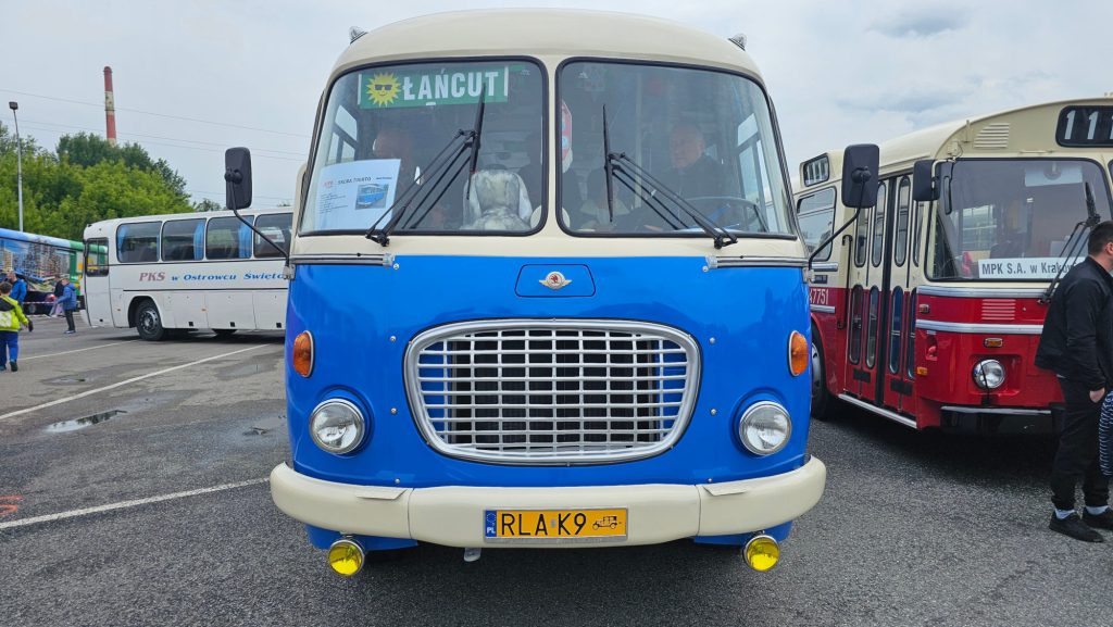 Stary autobus