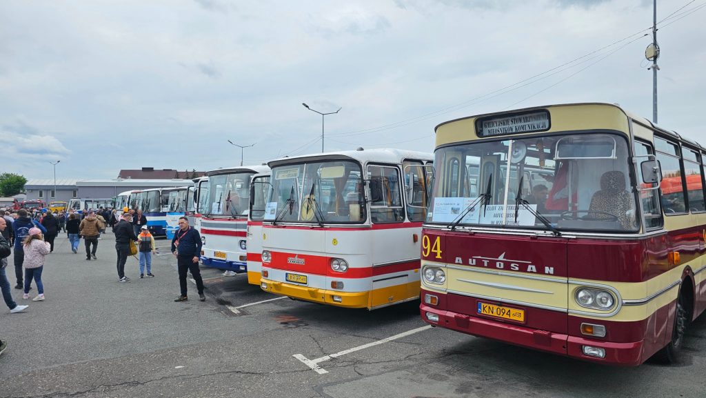 I Zlot Zabytkowych Autobusów w Rzeszowie