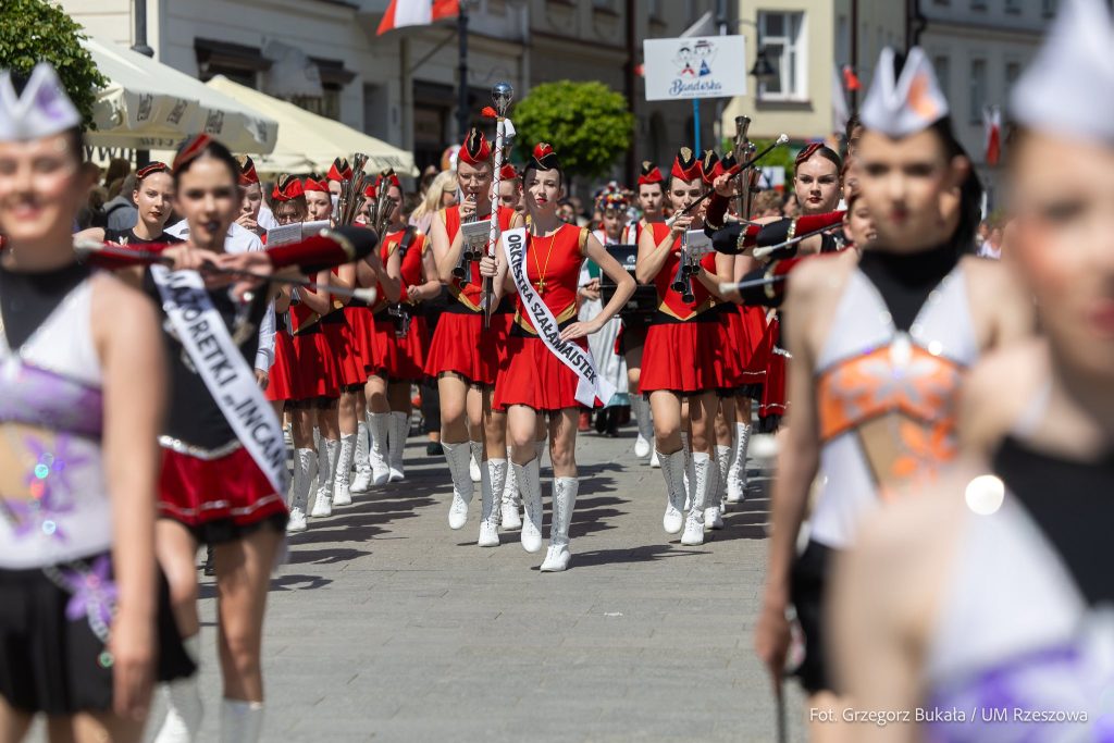 mażoretki
