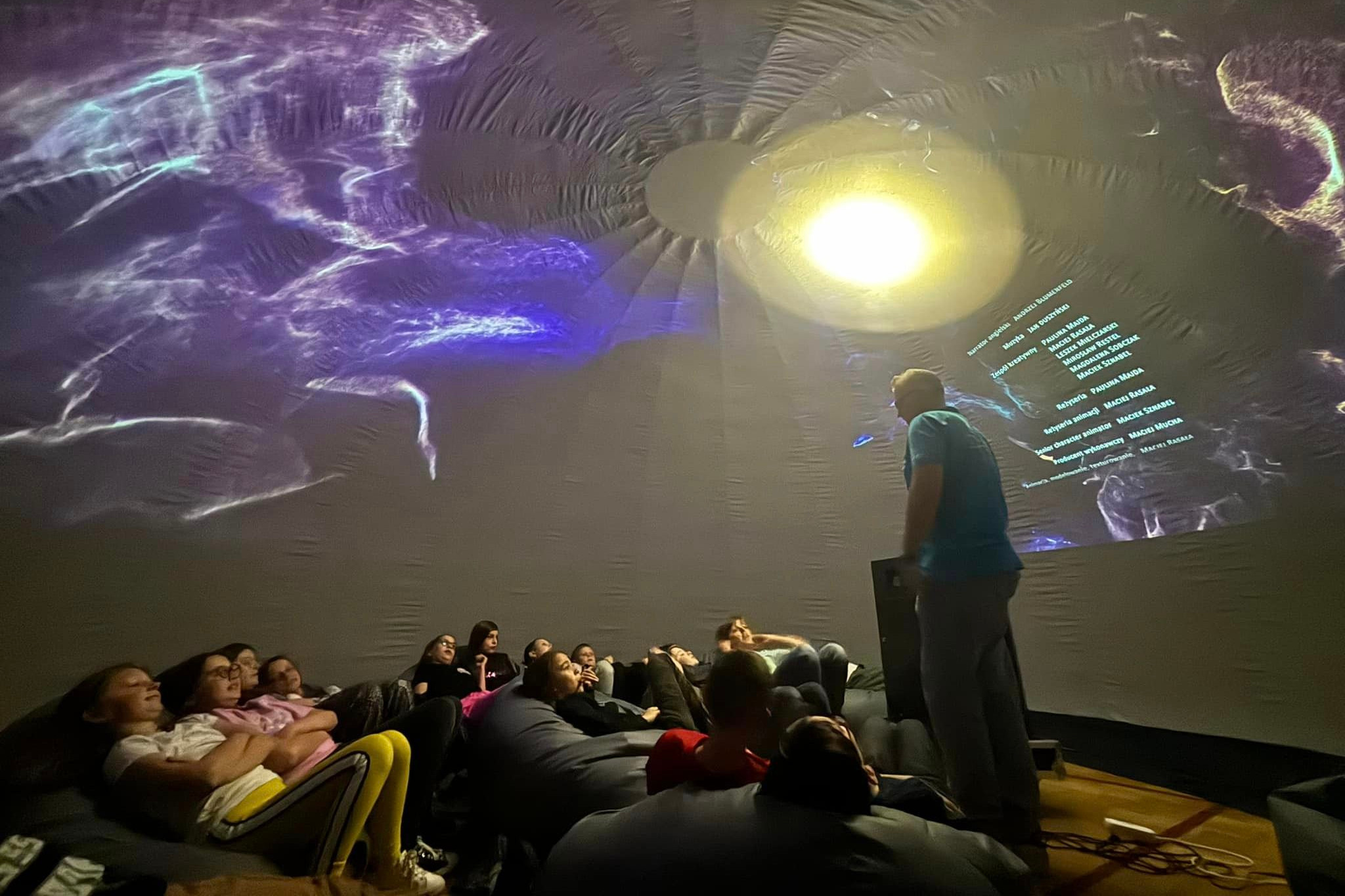 Noc Muzeów w WDK to m.in. mobilne planetarium.