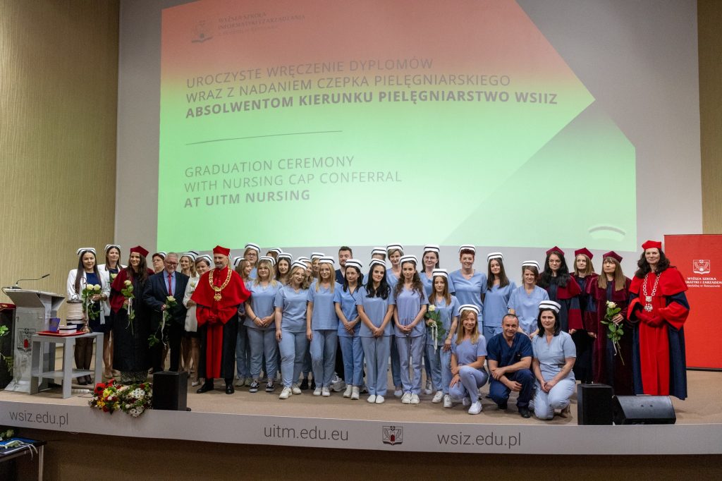 Absolwentki i absolwenci pielęgniarstwa w Wyższej Szkole Informatyki i Zarządzania w Rzeszowie