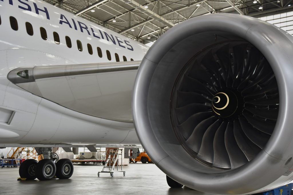 Boeing 787 Dreamliner w LOTAMS w Rzeszowie.
