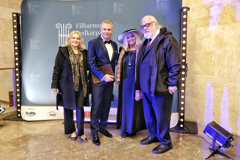 Bożena Kubska, Marek Zając, prof. Krystyna Leśniak-Moczuk i Wit Wójtowicz