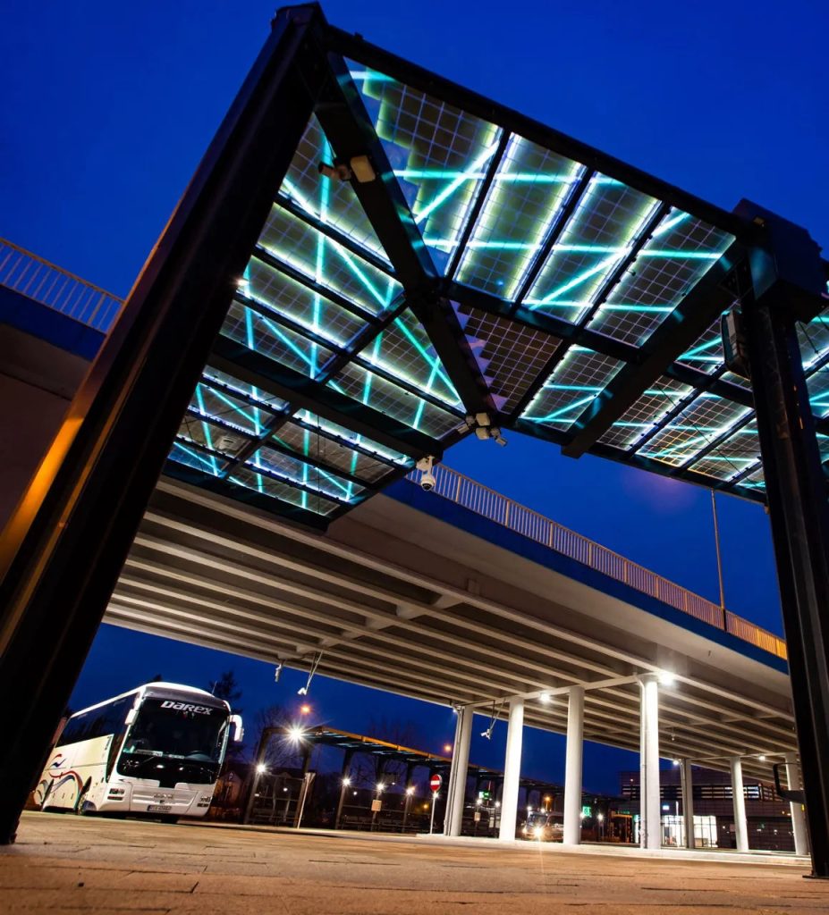 Nowoczesny dworzec autobusowy w Rzeszowie