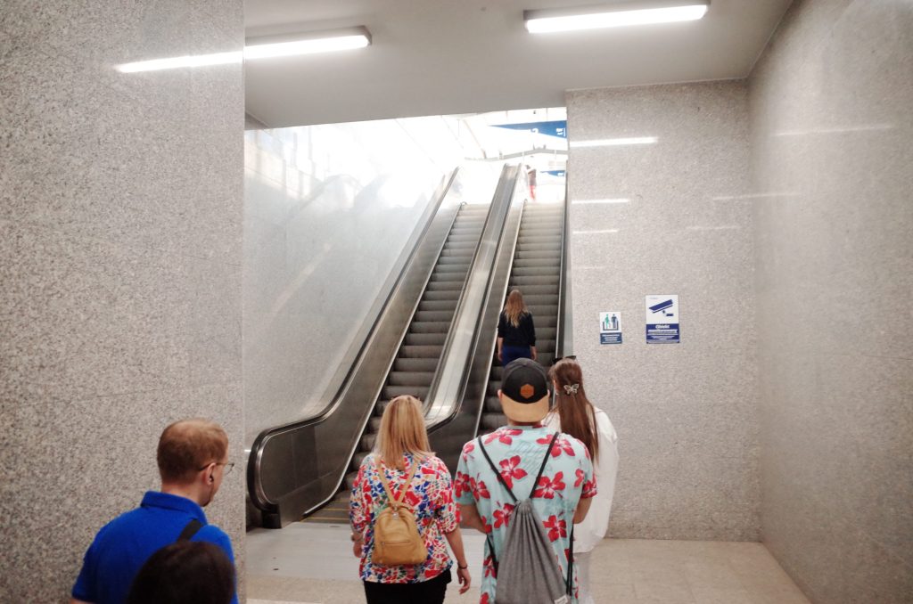 Odyseja, dworzec PKP w Rzeszowie