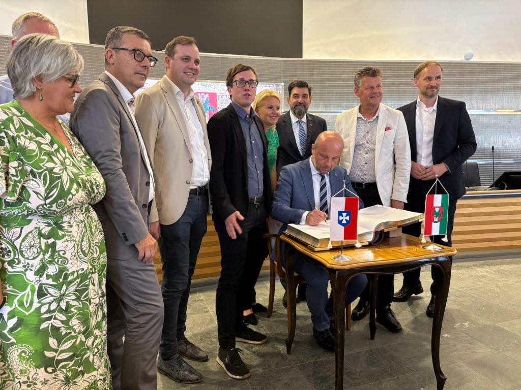 podpisanie umowy o współpracy Rzeszowa i Klagenfurtu