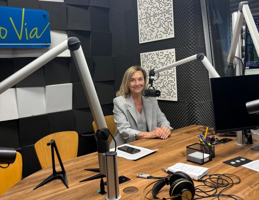 podkarpacka kurator oswiaty na rozmowie w radio