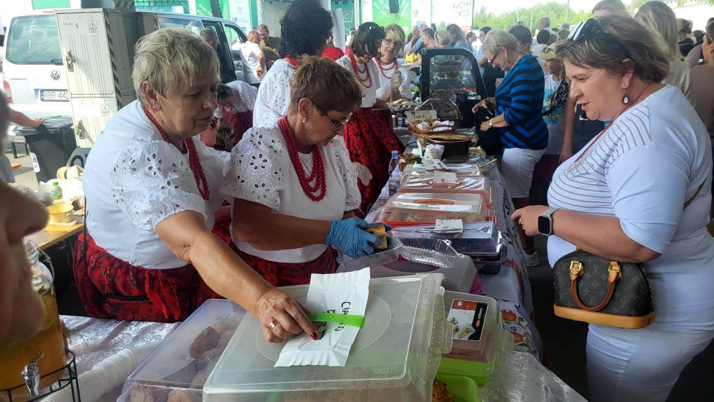 Panie z koła gospodyń wiejskich