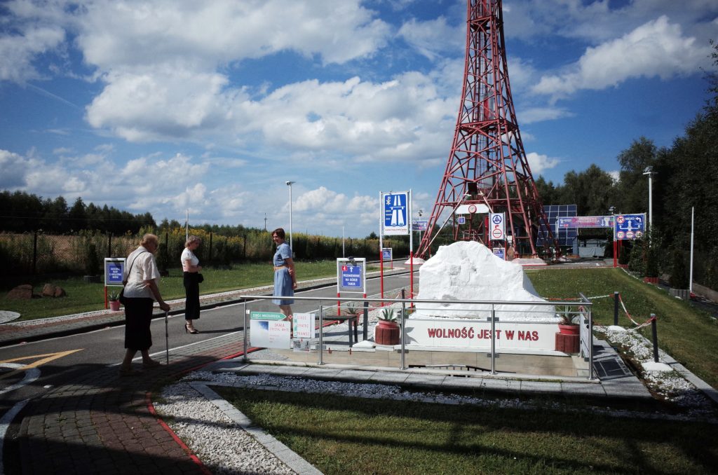 Krzyż III Tysiąclecia w Ropczycach na Podkarpaciu