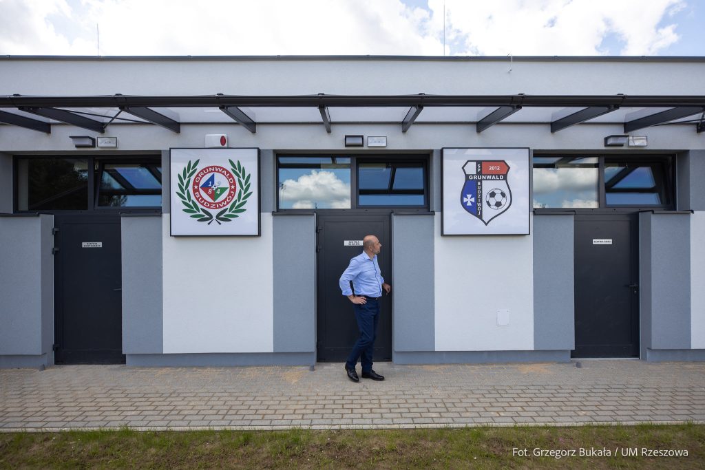 Konrad Fijołek na stadionie Grunwaldu Budziwój