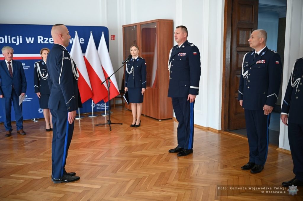 Ślubowanie policjantów w Rzeszowie