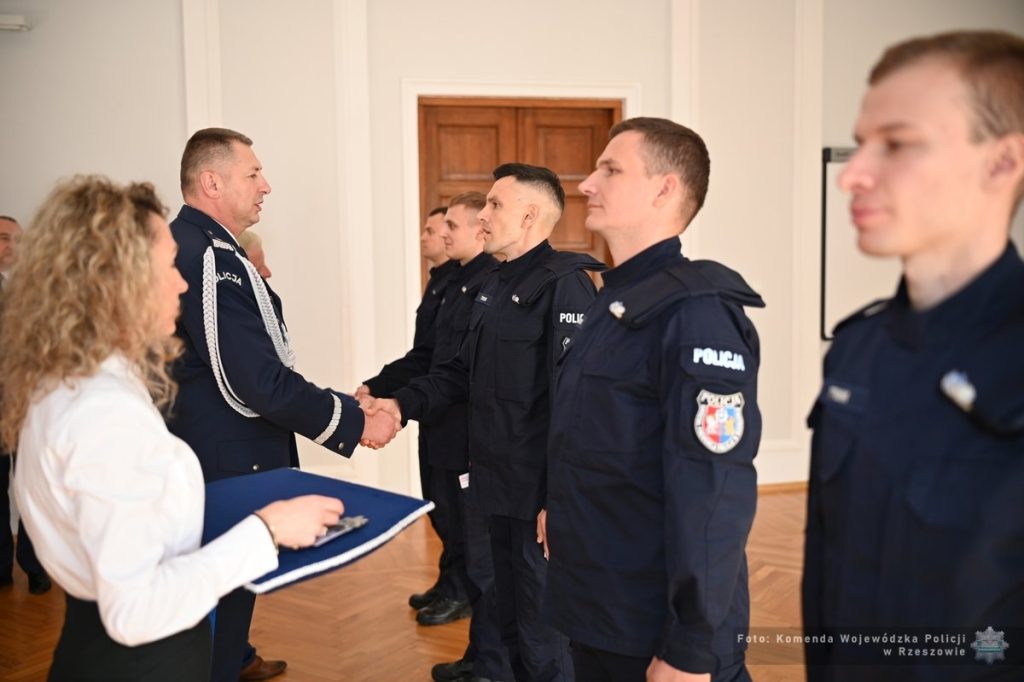 Ślubowanie policjantów w Rzeszowie