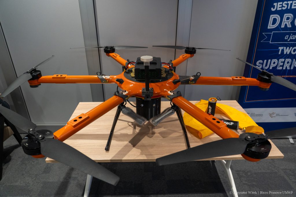 dron
