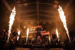 Nocny Kochanek świętuje 10 lat na scenie.