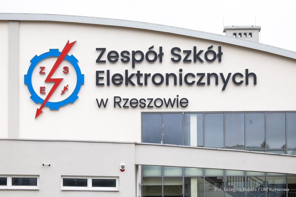 Zespół Szkół Elektronicznych w Rzeszowie