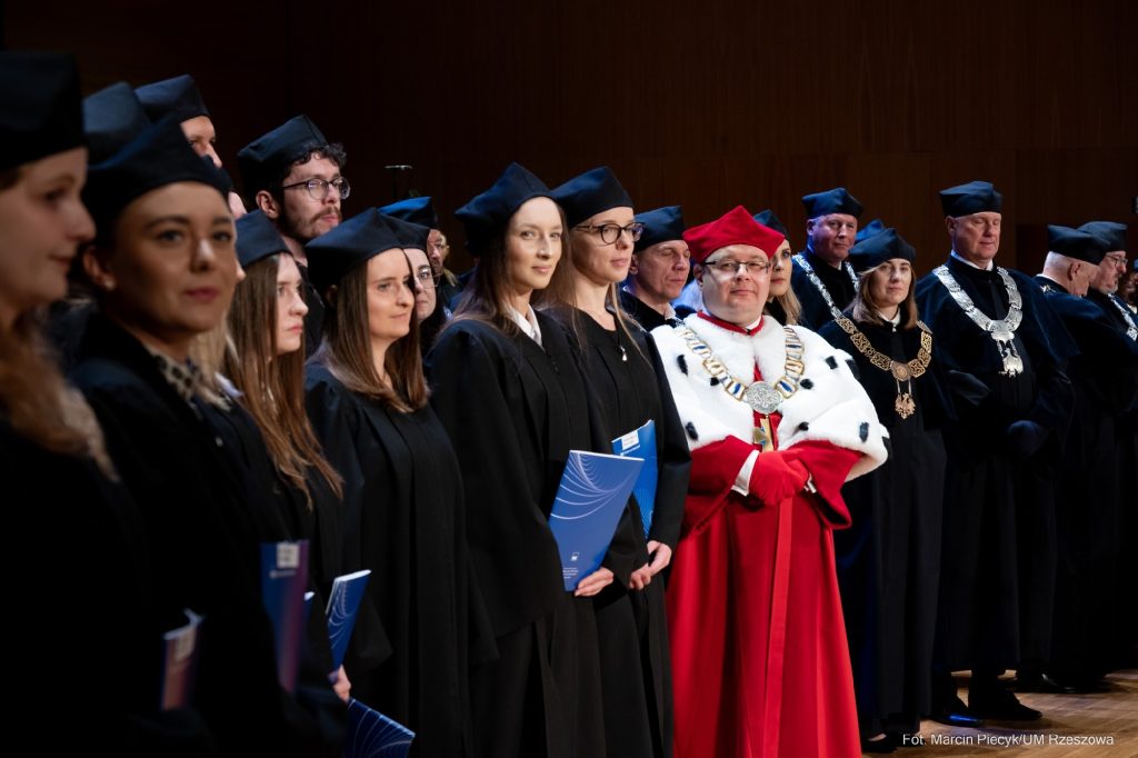 studenci uniwersytetu rzeszowskiego