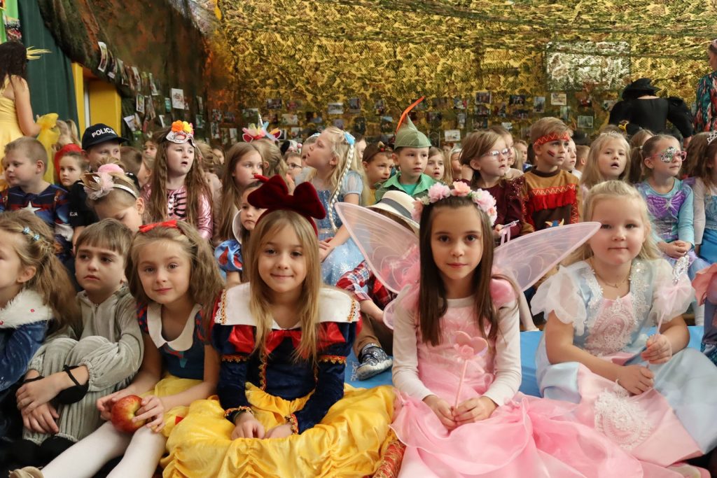 Baśniowa Gala w Niedźwiadzie