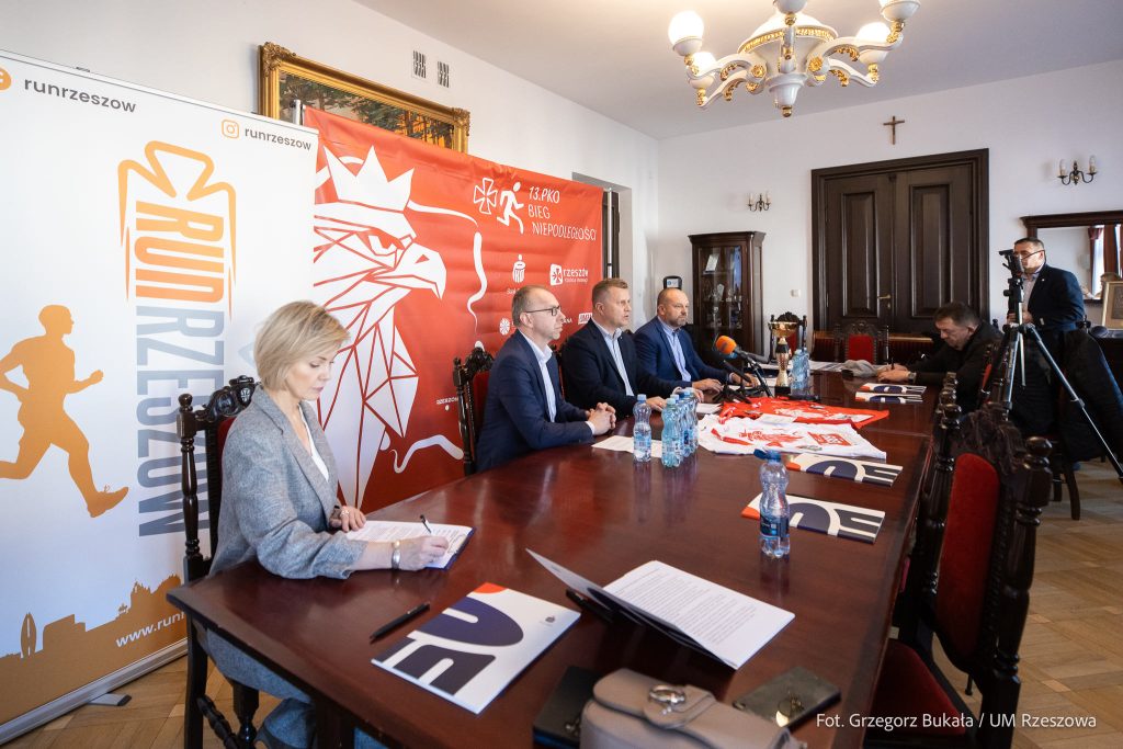 13. Bieg Niepodległości - konferencja w ratuszu