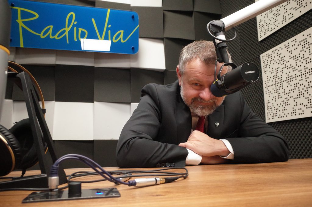 Grzegorz Wrona, Radio Via