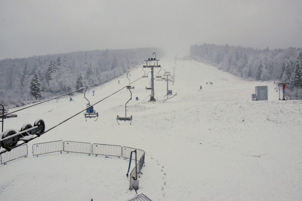 stok narciarski Gromadzyń