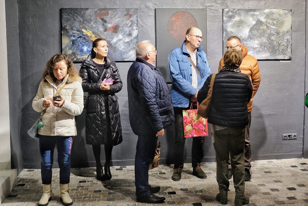 Wernisaz w Galerii r_z