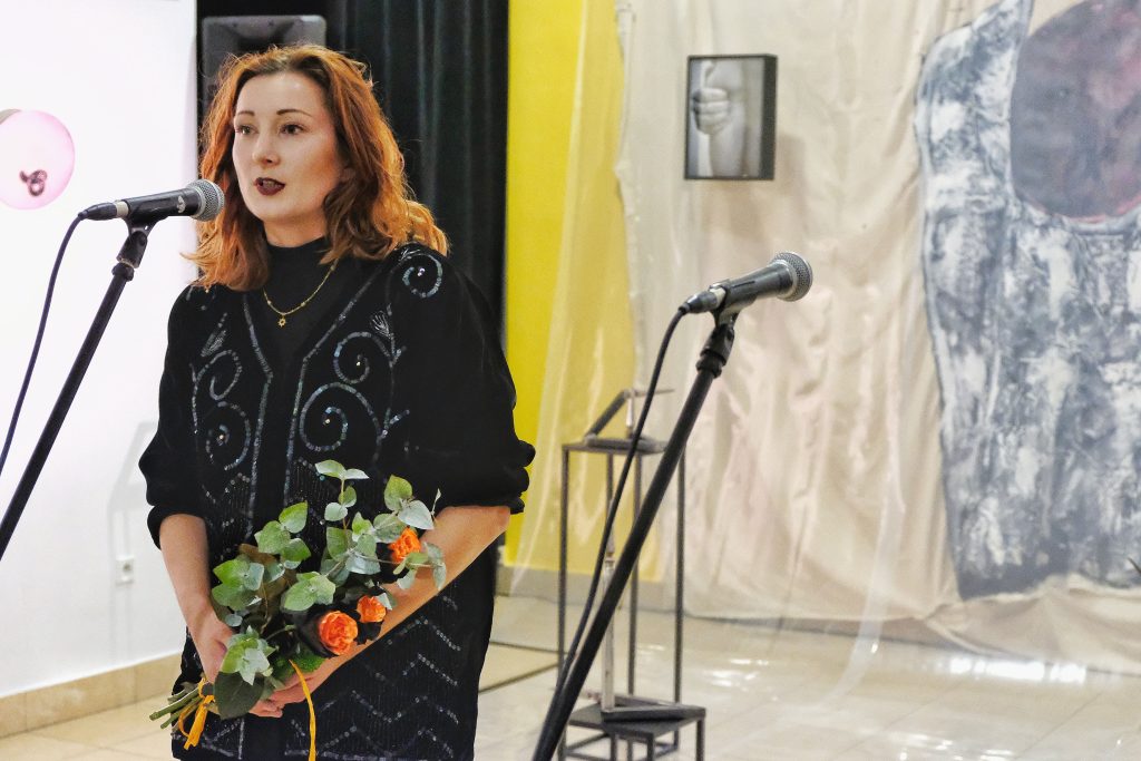 Marta Ożóg otwiera wystawę