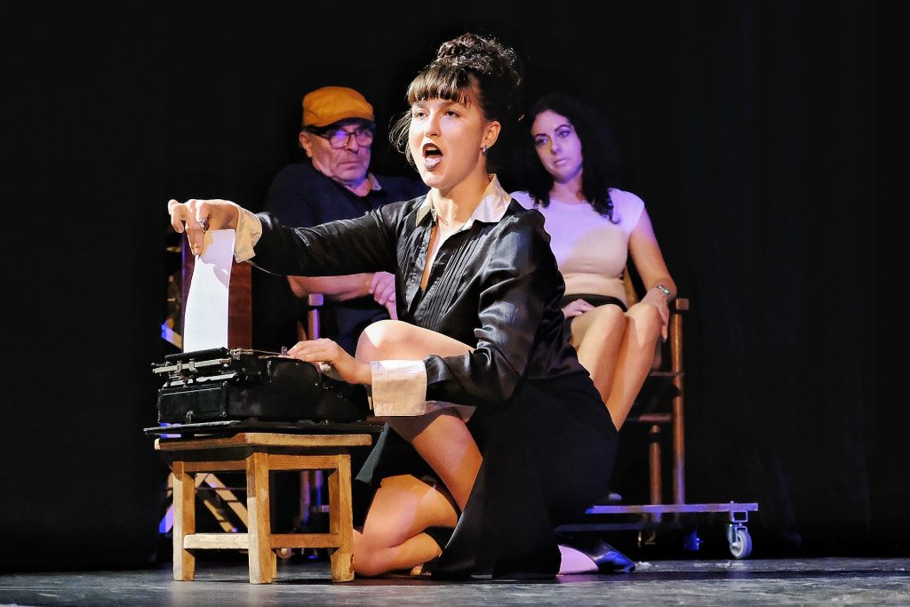 Spektakl "Acta Est Fabula"