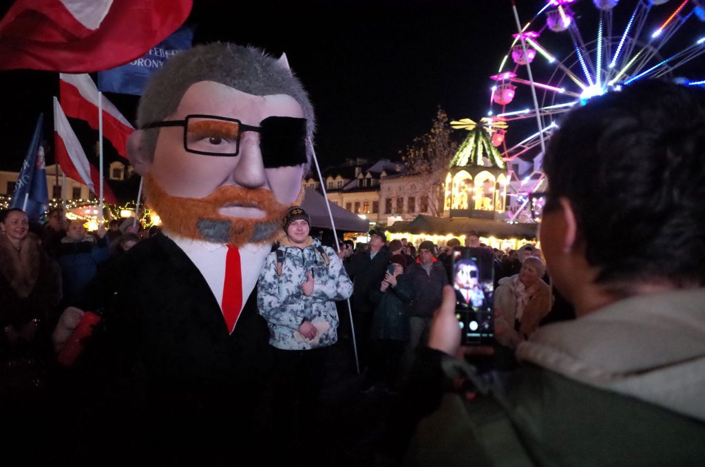 Pamiątkowa fotka z pluszowym Braunem.