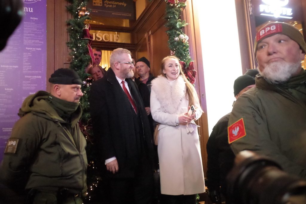 Grzegorz Braun i Karolina Pikuła