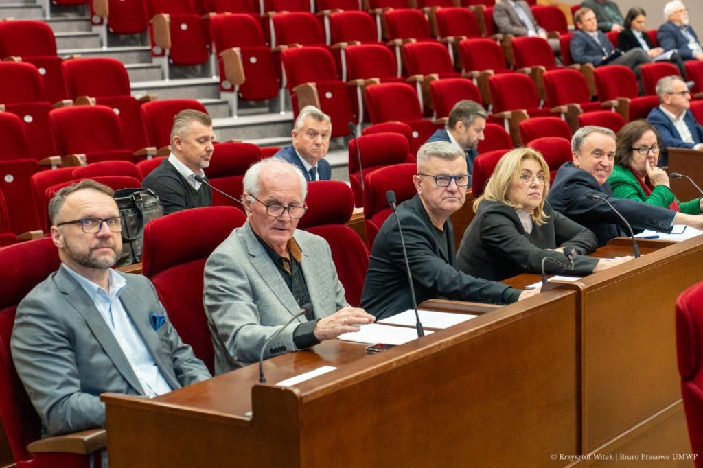 sejmikowa  opozycja, radni