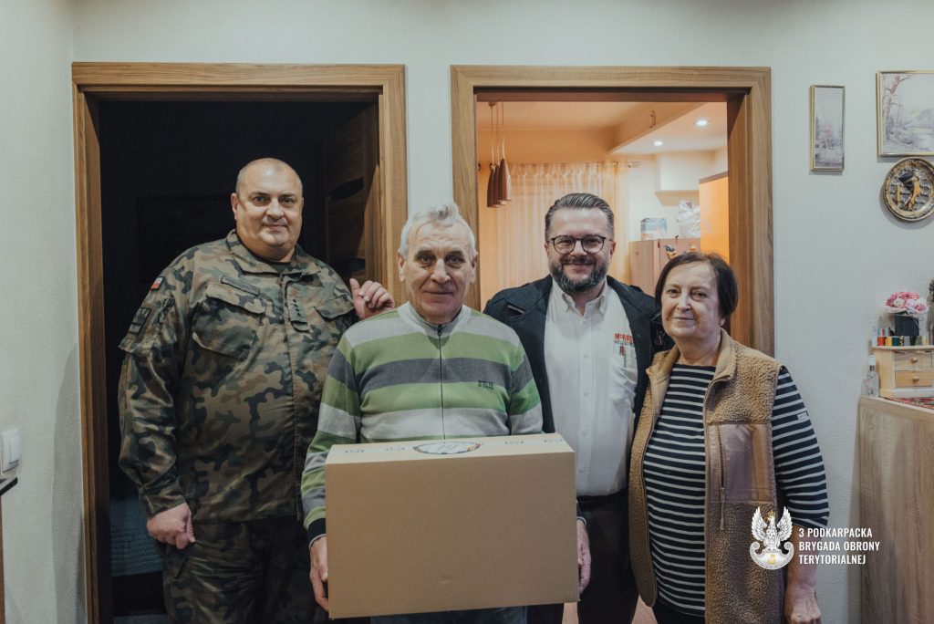 Rodacy - Bohaterom. Podkarpacka paczka dla Kombatanta. Boże Narodzenie 2025