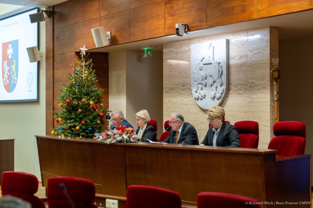 Jerzy Borcz na sesji sejmiku