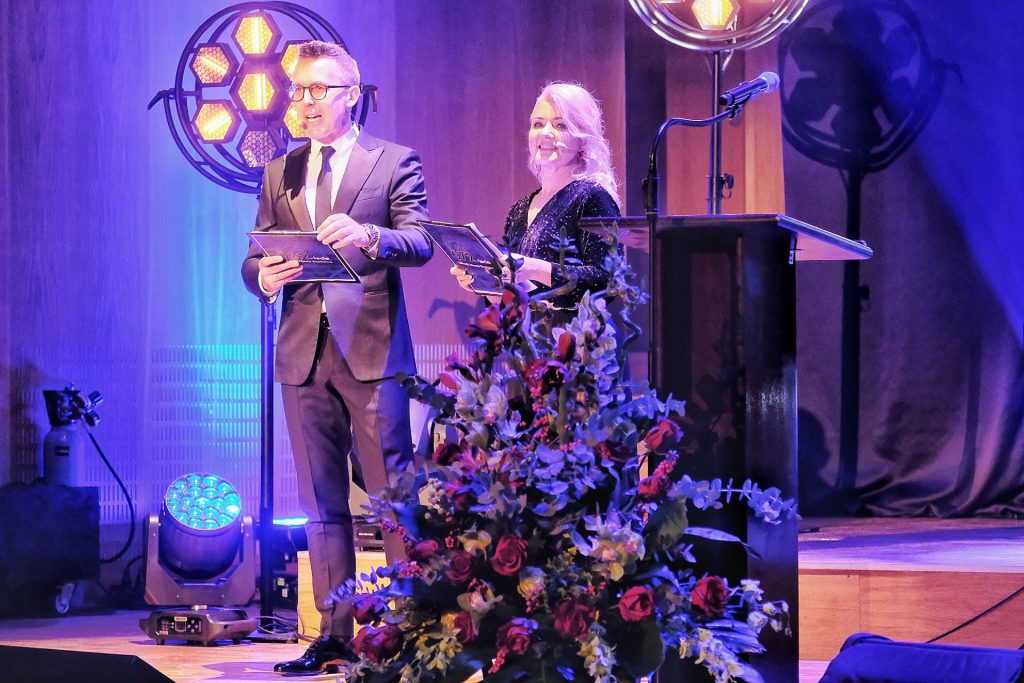 Bernadette Szczypta i Maciej Kurzajewski