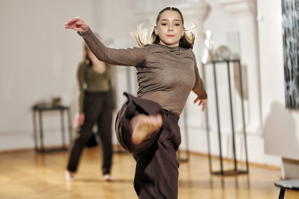 Performance grupy Przestrzenie w BWA