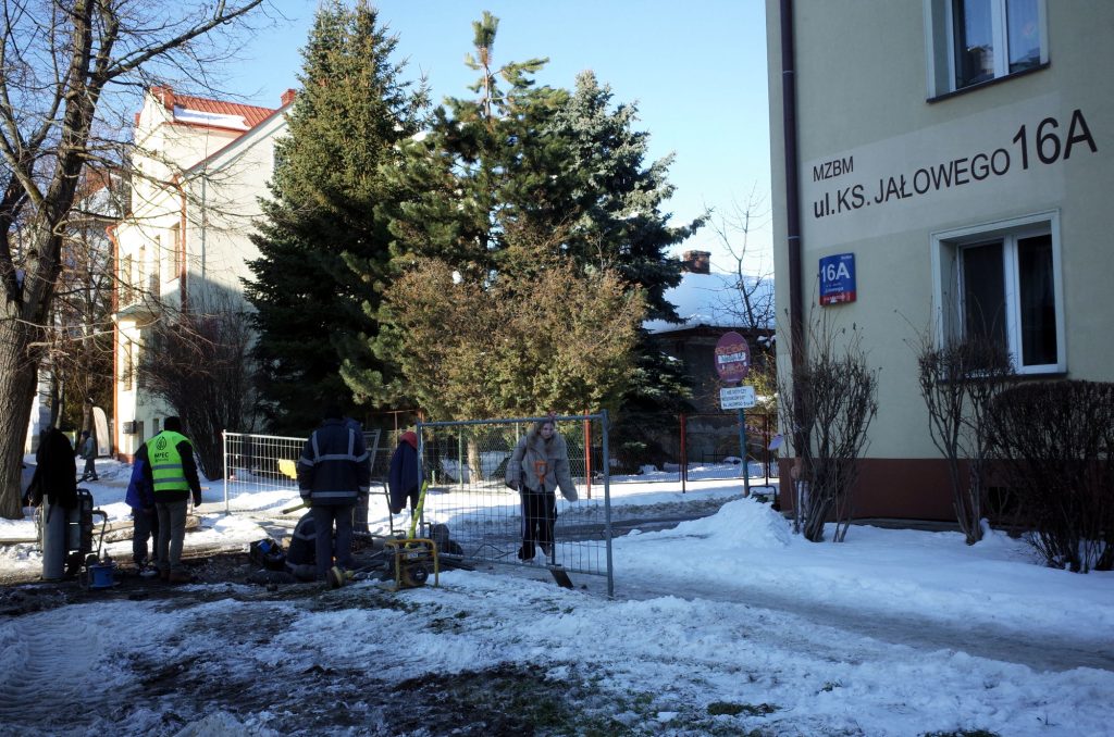 Awaria sieci Ciepłowniczej na os. Pułaskiego