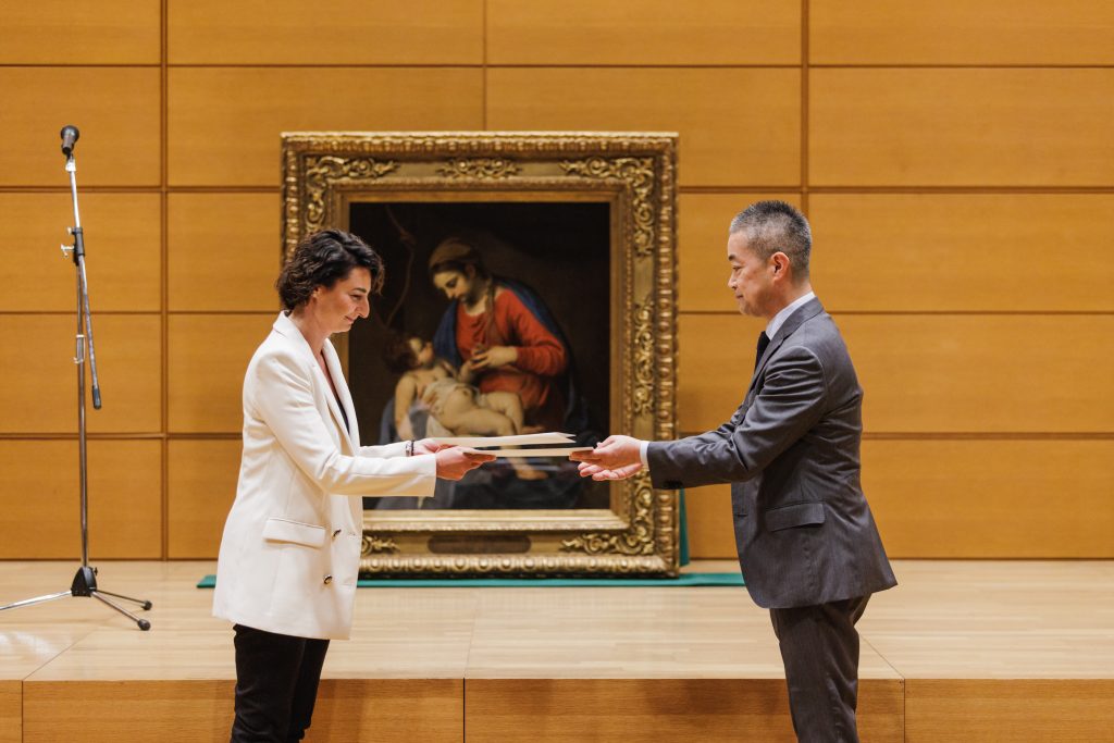 oddanie obrazu Madonny na ręce polskich przedstawicieli