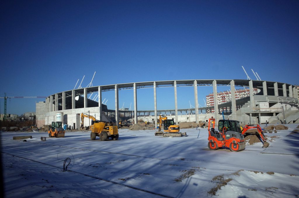 PCLA pnie się w górę