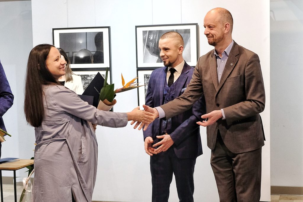 Iwona Pityńska-Iska z nagrodą