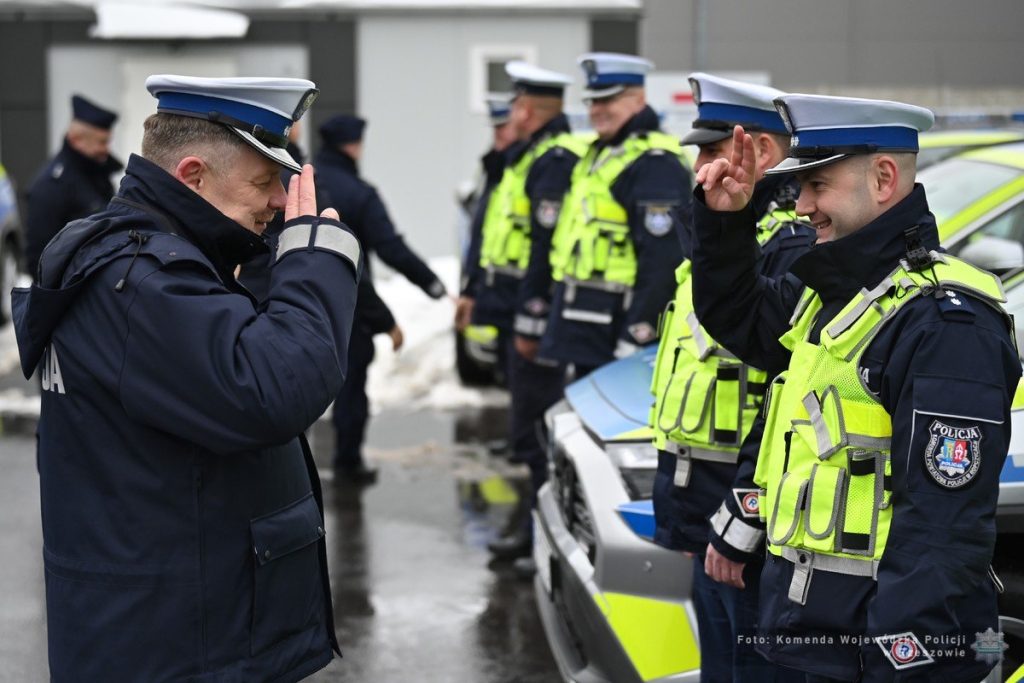 Przekazanie nowych radiowozów w Rzeszowie