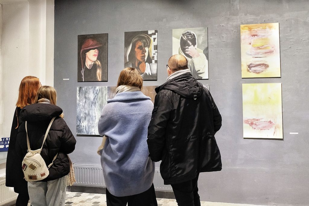 Wernisaż malarstwa w Galerii r_z