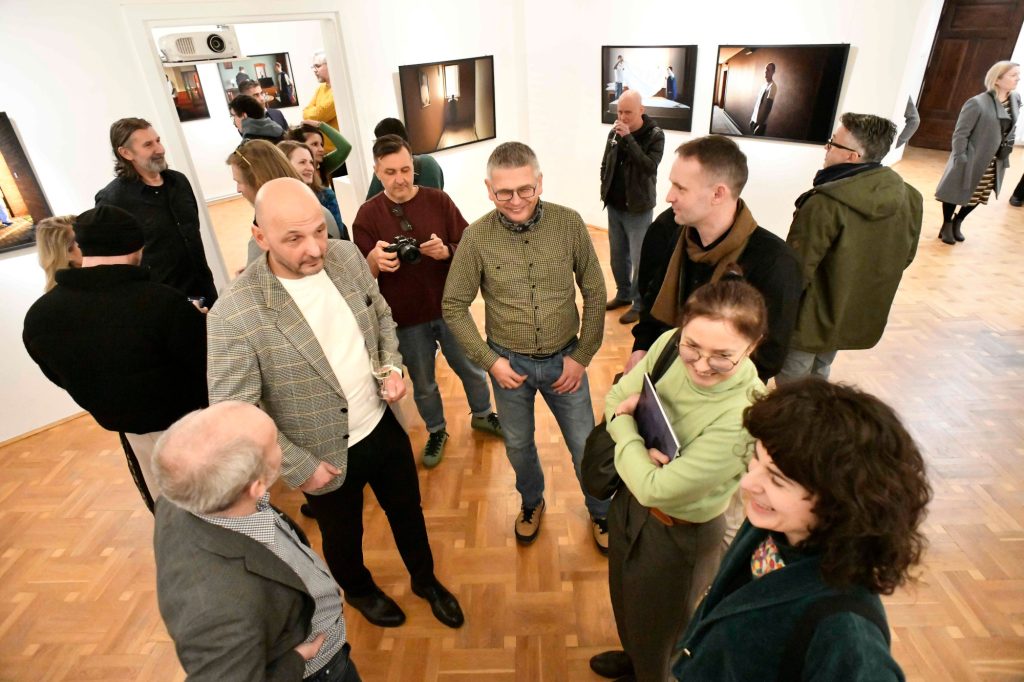 Wernisaż wystawy "Hotel" w Galerii Fotografii Miasta Rzeszowa
