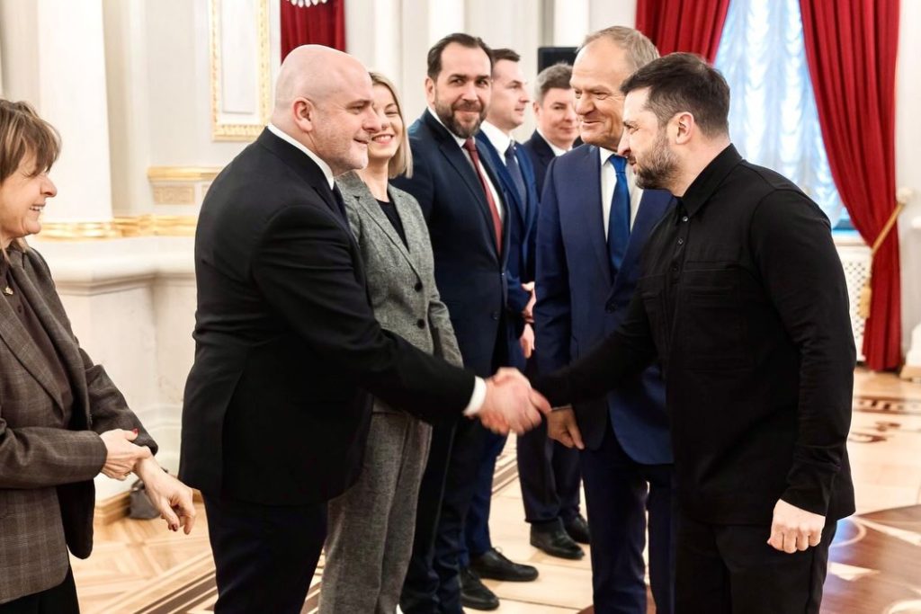 Paweł Kowal, prezydent Ukrainy Zełenski oraz premier Donald Tusk