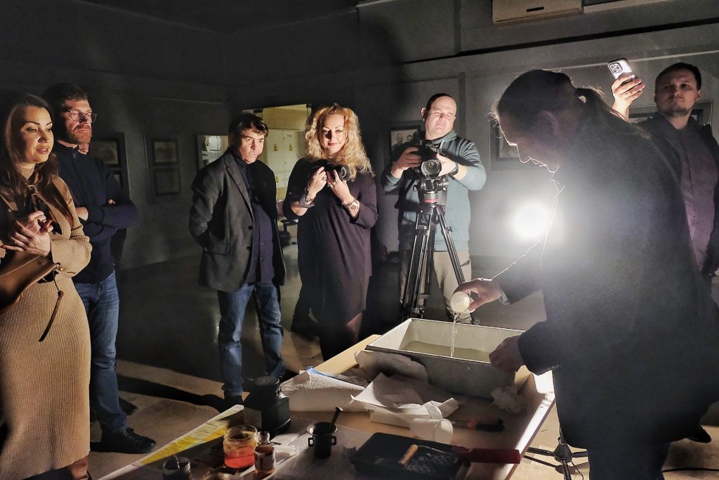 Warsztaty z gumy chromianowej