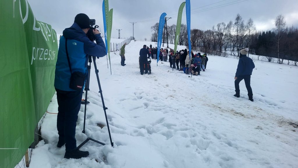 W Krainie Wilka - wyścigi psich zaprzęgów w Bieszczadach